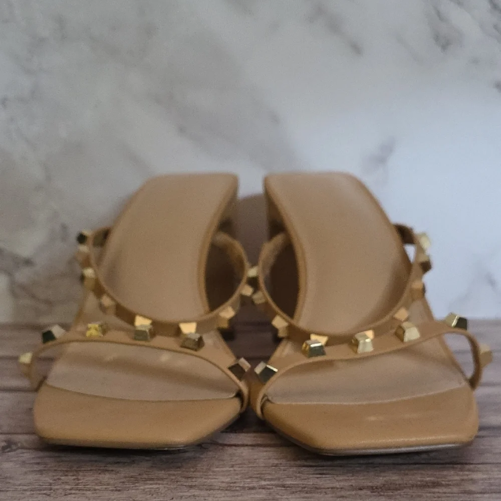 THE DROP Neutral Tan Gold Studded Strappy Heeled Sandals Size 9 - Picture 3 of 13